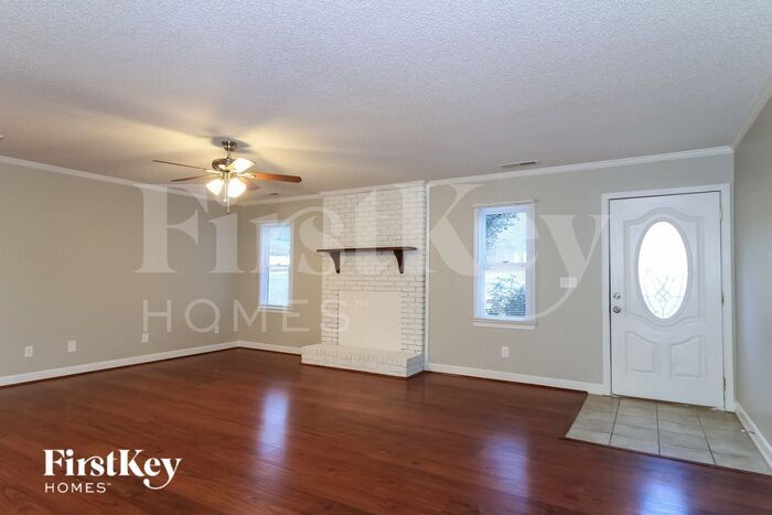 Building Photo - 2328 Pebble Creek Rd