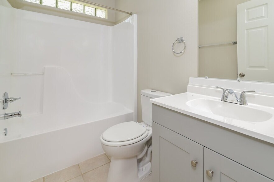 Building Photo - 305 Windford Ct