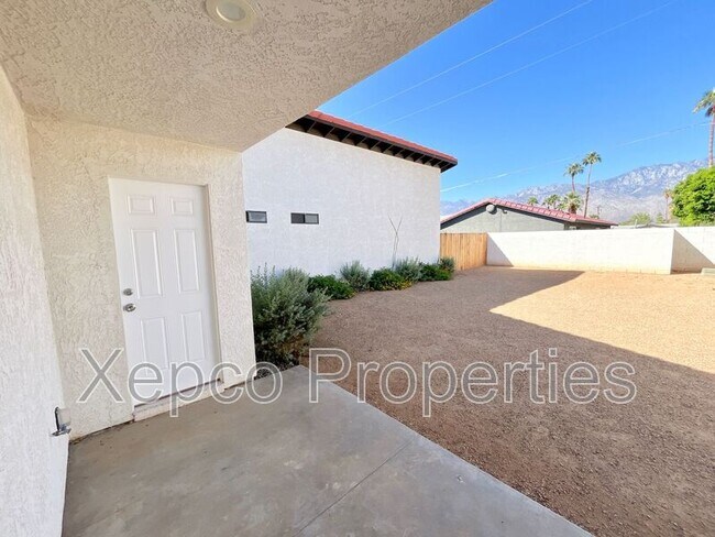 Building Photo - 33205 Wishing Well Trail