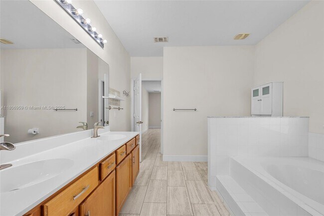 Building Photo - 1273 Scarlet Oak Cir