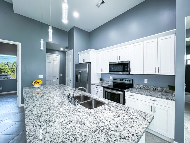 Building Photo - 5229 7th St W