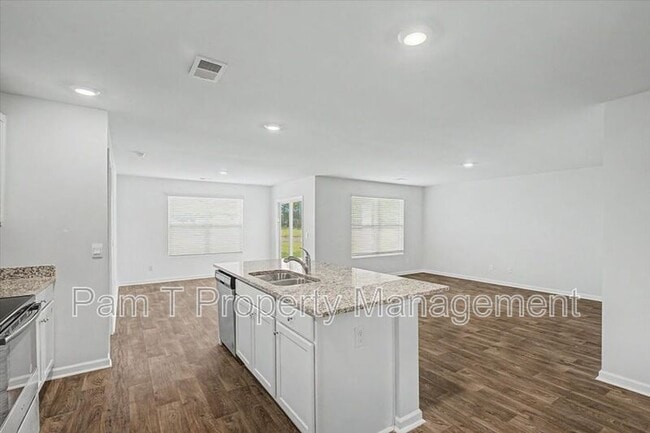 Building Photo - 567 Turpentine Trl