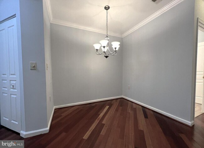 Building Photo - 12919 Alton Square