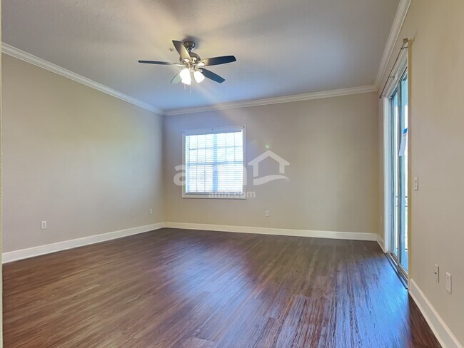 Building Photo - 11514 Bellamar Street