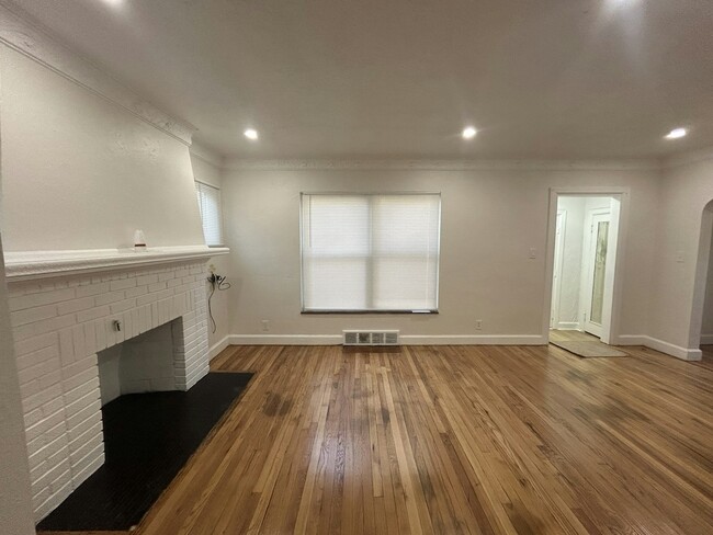 Building Photo - 9585 Terry St