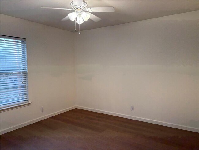 Building Photo - 88 Elm Hill Ct