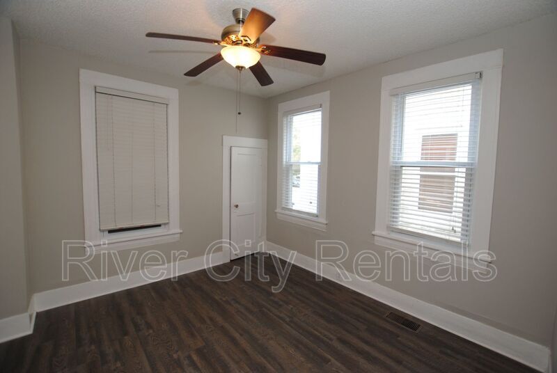 Building Photo - 1525 Osceola St