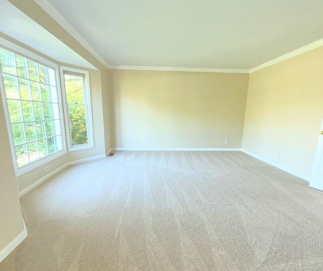 Building Photo - 917 Whirlaway Dr