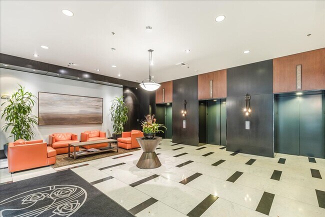 Building Photo - Modern Pearl District Condo – 1 Bedroom + ...