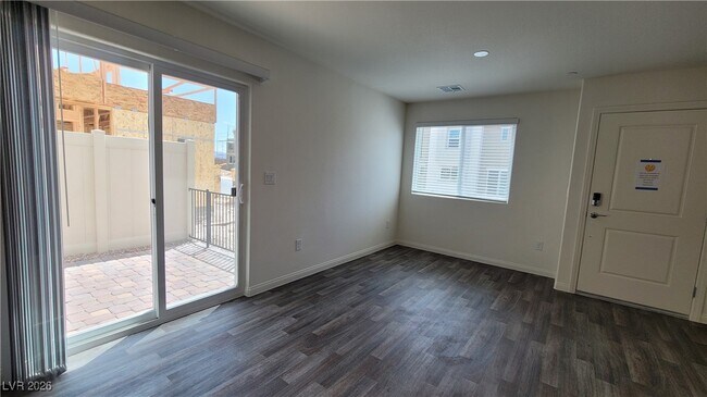 Building Photo - 2842 Matador Red Ave