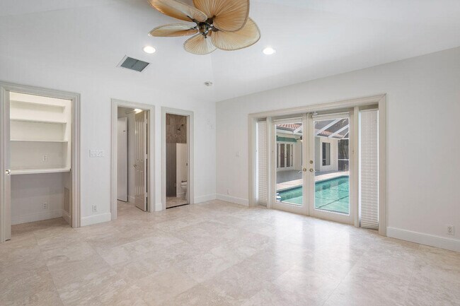 Building Photo - 263 S Maya Palm Dr