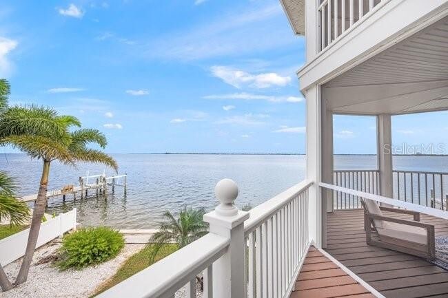 Building Photo - 527 56th St