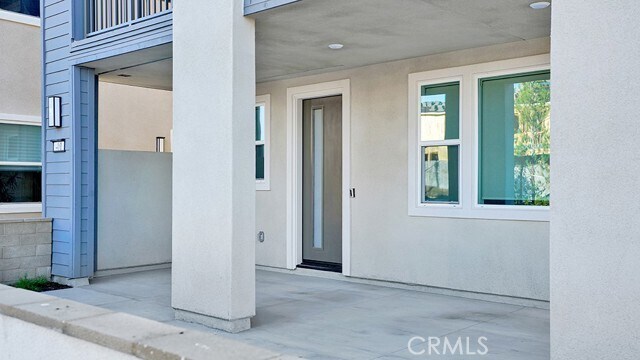 Building Photo - 401 Junco