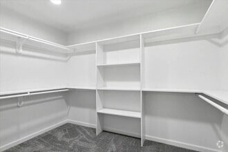 Building Photo - 215 Cypress Bend Dr