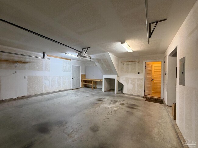 Building Photo - 5573 Nate Lane
