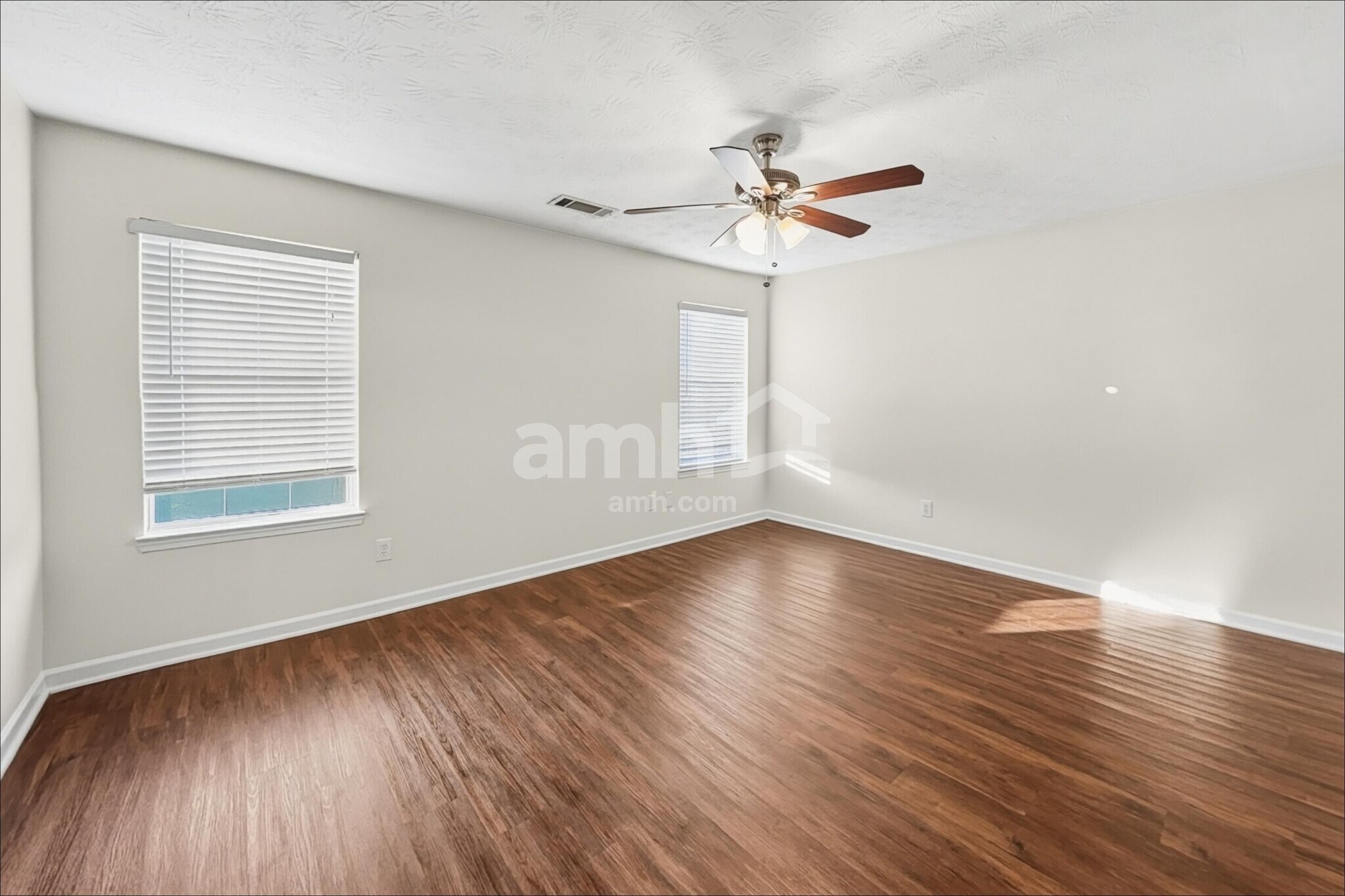 Building Photo - 3168 Bradford Pear Dr