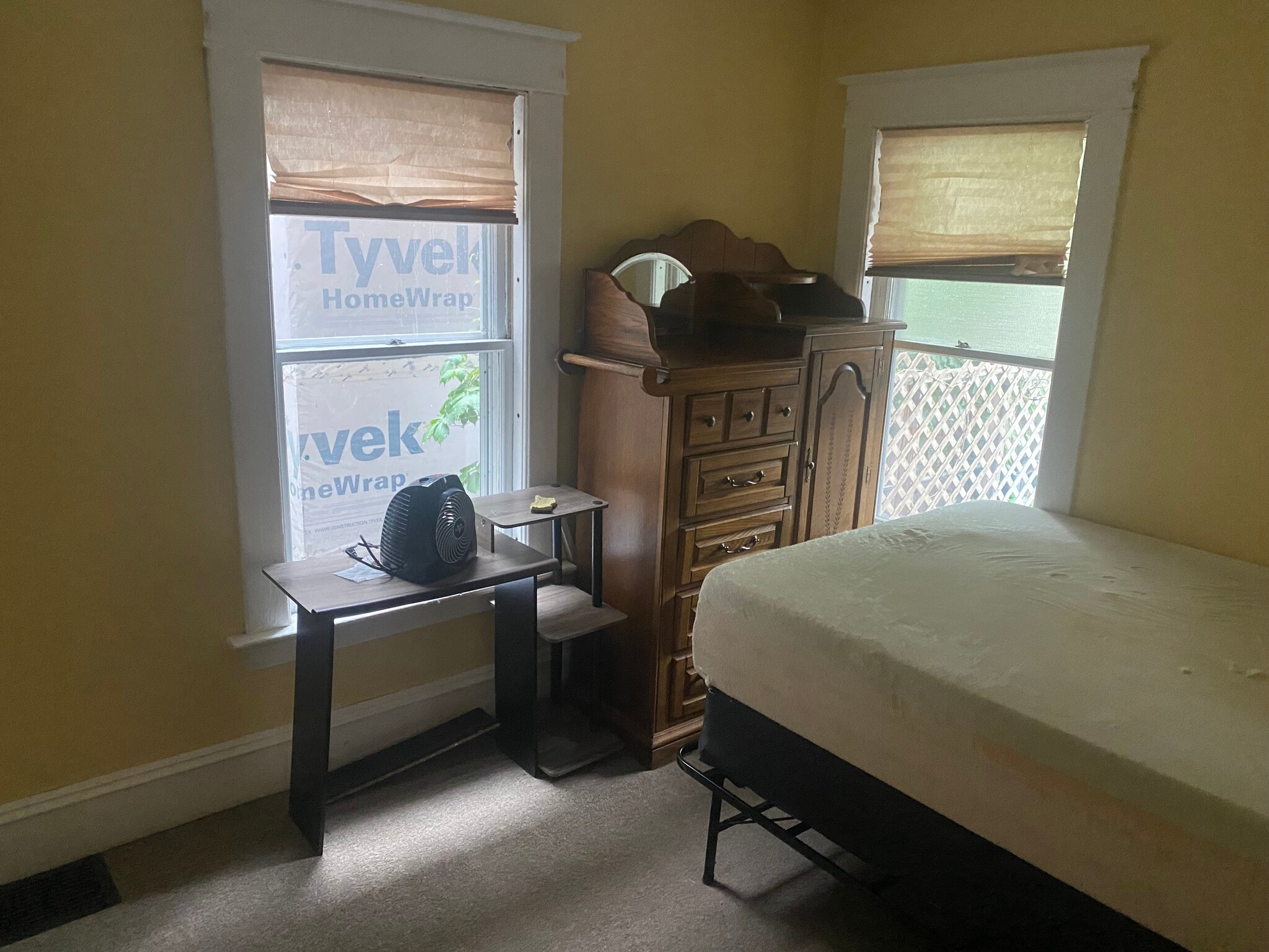 Building Photo - 58 King St