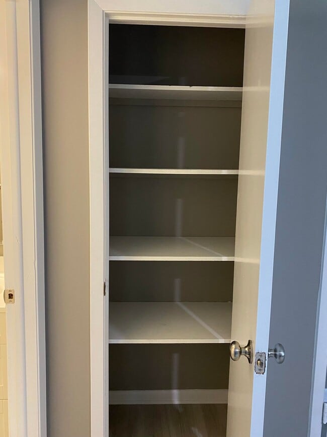 Building Photo - 2601 N 47th St