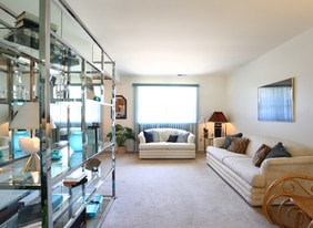 Interior Photo - Montclair Duplex Apartments