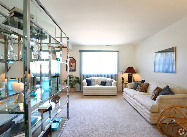 Interior Photo - Montclair Duplex Apartments