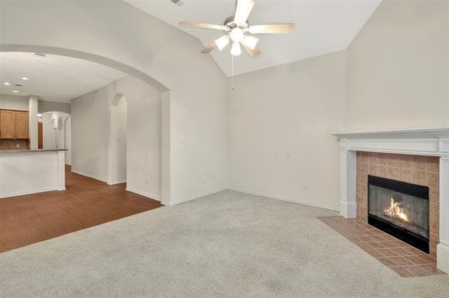 Building Photo - 9205 Regal Oaks Dr