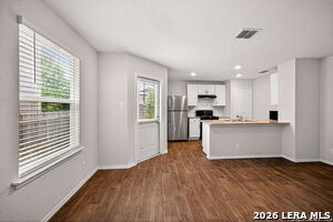 Building Photo - 15446 Shortwing