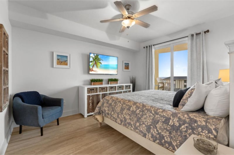 Building Photo - 15928 Front Beach Rd