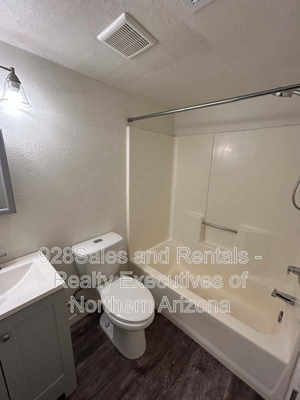 Building Photo - 1200 S Riordan Ranch St