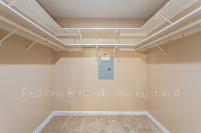 Building Photo - 2302 Altisma Way