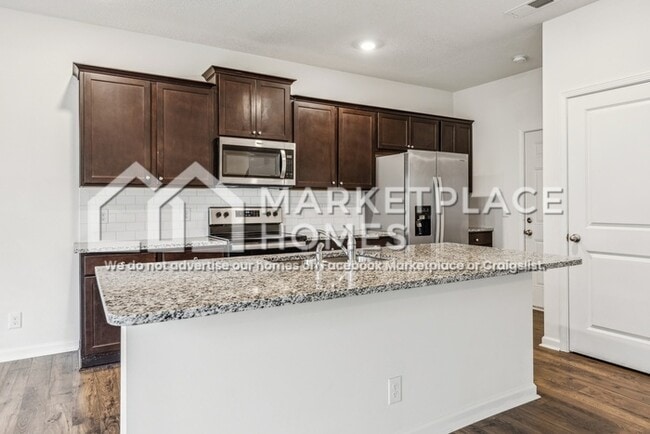 Building Photo - 1425 Willow Springs Dr