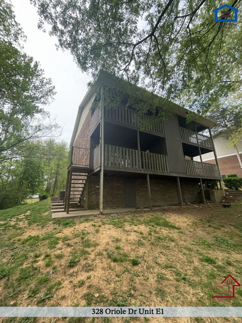 Building Photo - 328 Oriole Dr