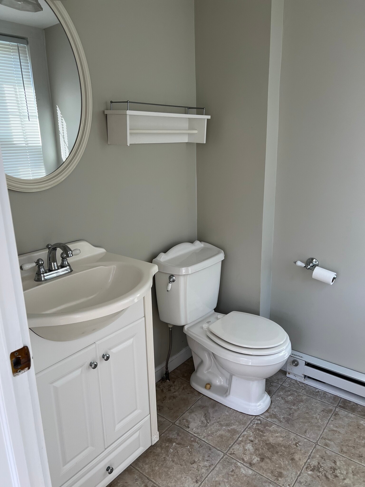 Half Bathroom - 24 Bellevue Place