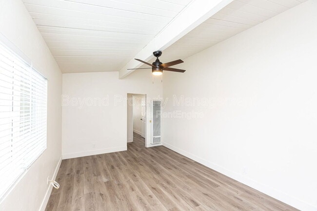 Building Photo - 1407 Bush St