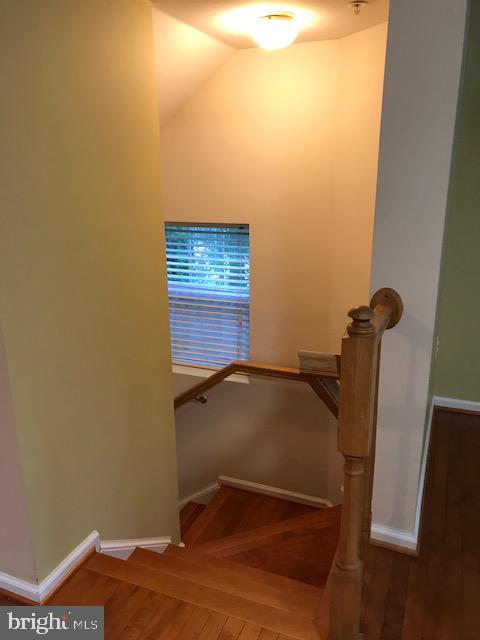 Building Photo - 10701 Enfield Dr