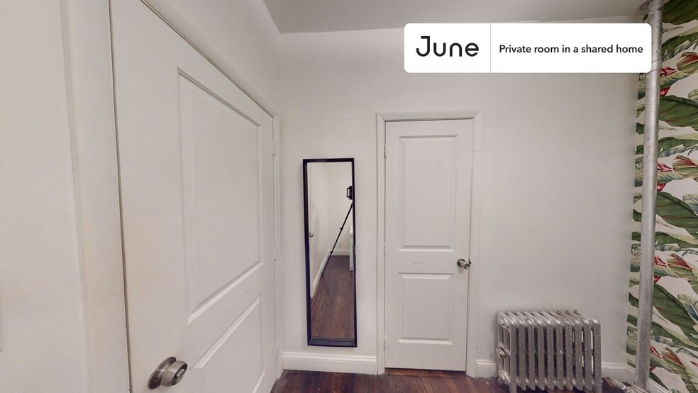 Building Photo - Room in Shared 3 bed/1 bath home in Prospect Heights