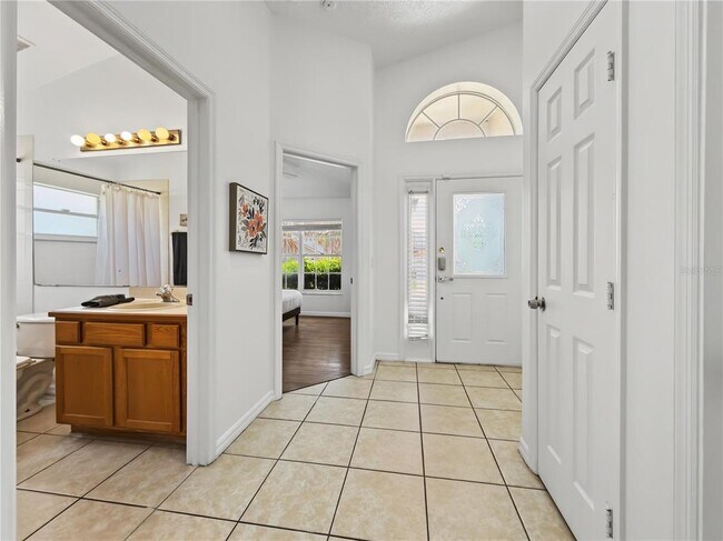Building Photo - 8105 Santee Dr