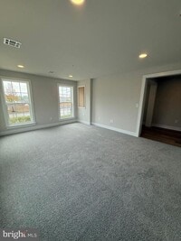 Building Photo - 3121 Overlook Dr