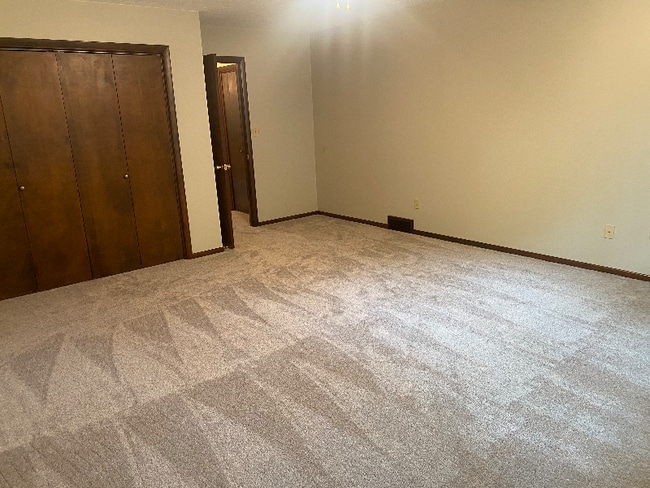 Building Photo - 4219 Woodpark Dr