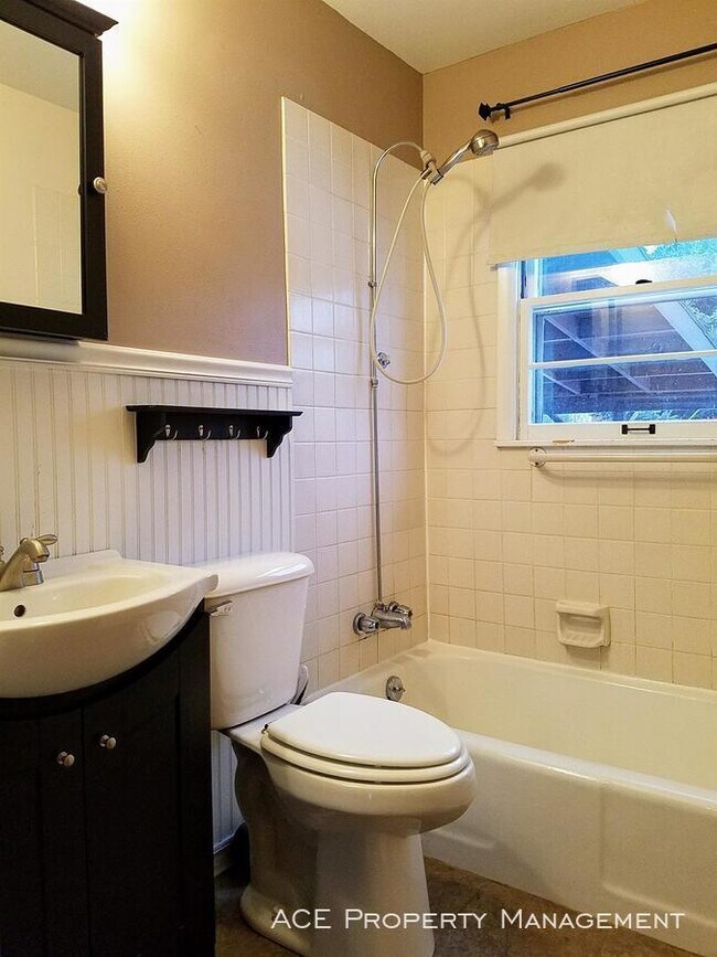 Building Photo - 4302 Timothy St