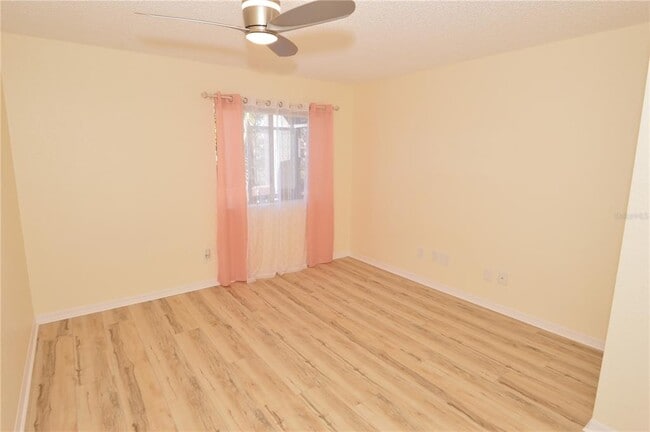 Building Photo - 10265 Gandy Blvd N