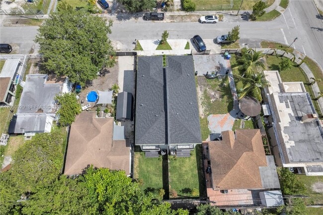 Building Photo - 1816 NW 49th St