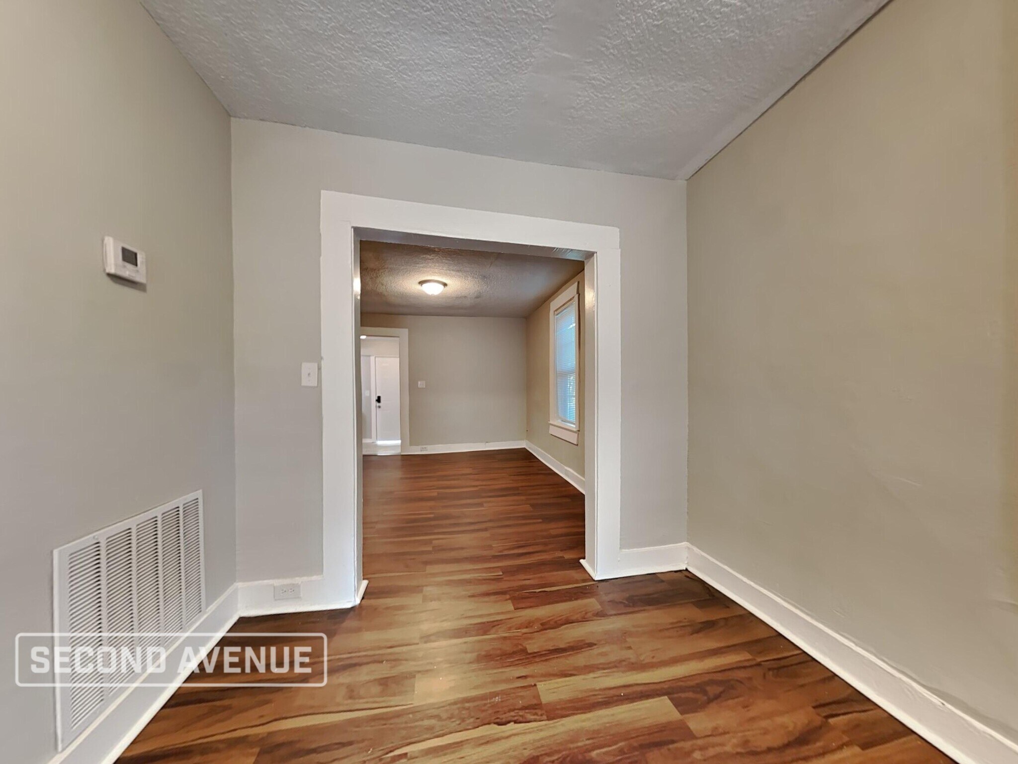 Building Photo - 1548 W 23rd St