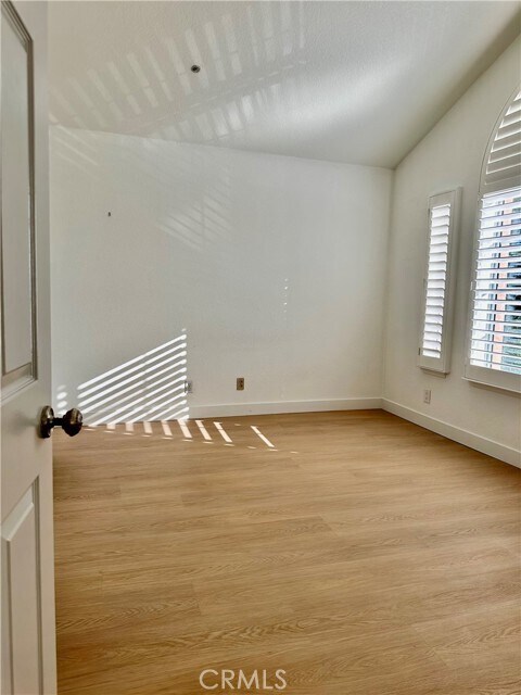 Building Photo - 1000 Calle Allegre