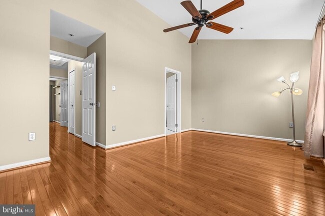 Building Photo - 6837 Malton Ct