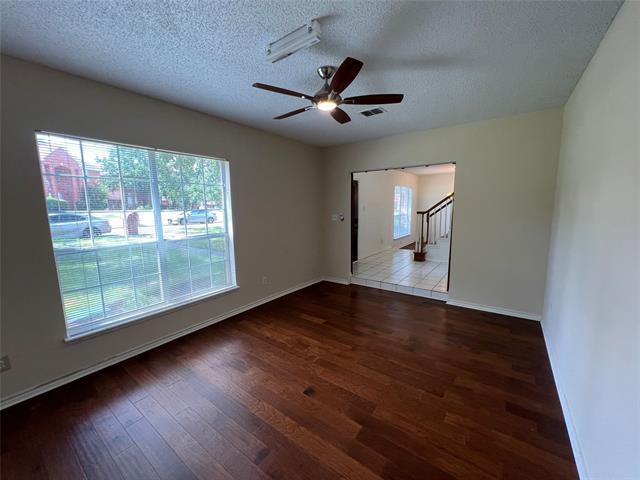 Building Photo - 1508 Alamosa Dr
