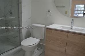 Building Photo - 2864 Edgehill Ln