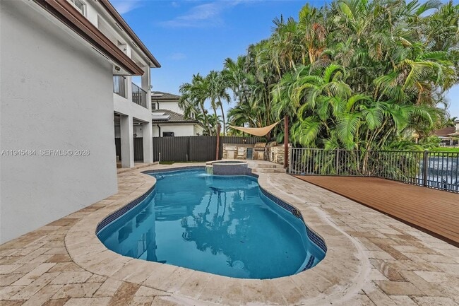 Building Photo - 1102 SW 149th Path