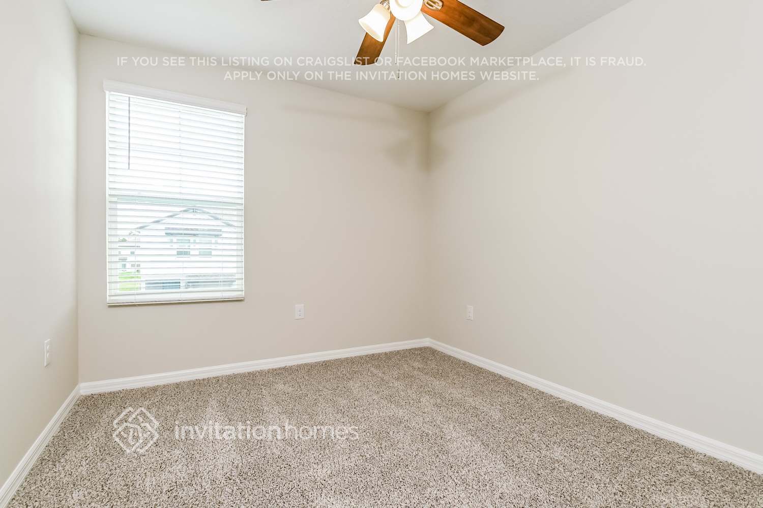 Building Photo - 17043 Coral Key Dr