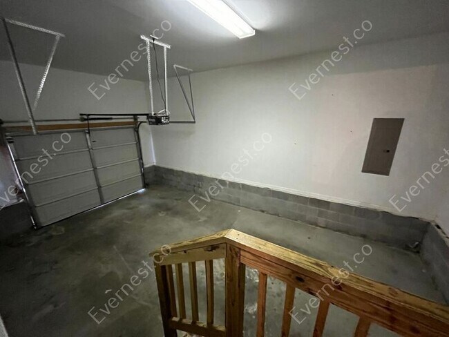 Building Photo - 1248 Brookfield Ct NE