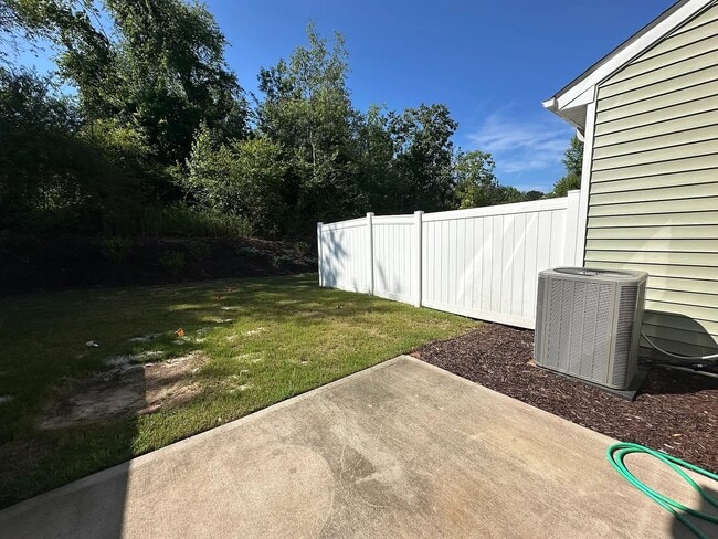 Building Photo - 1021 Millison Pl